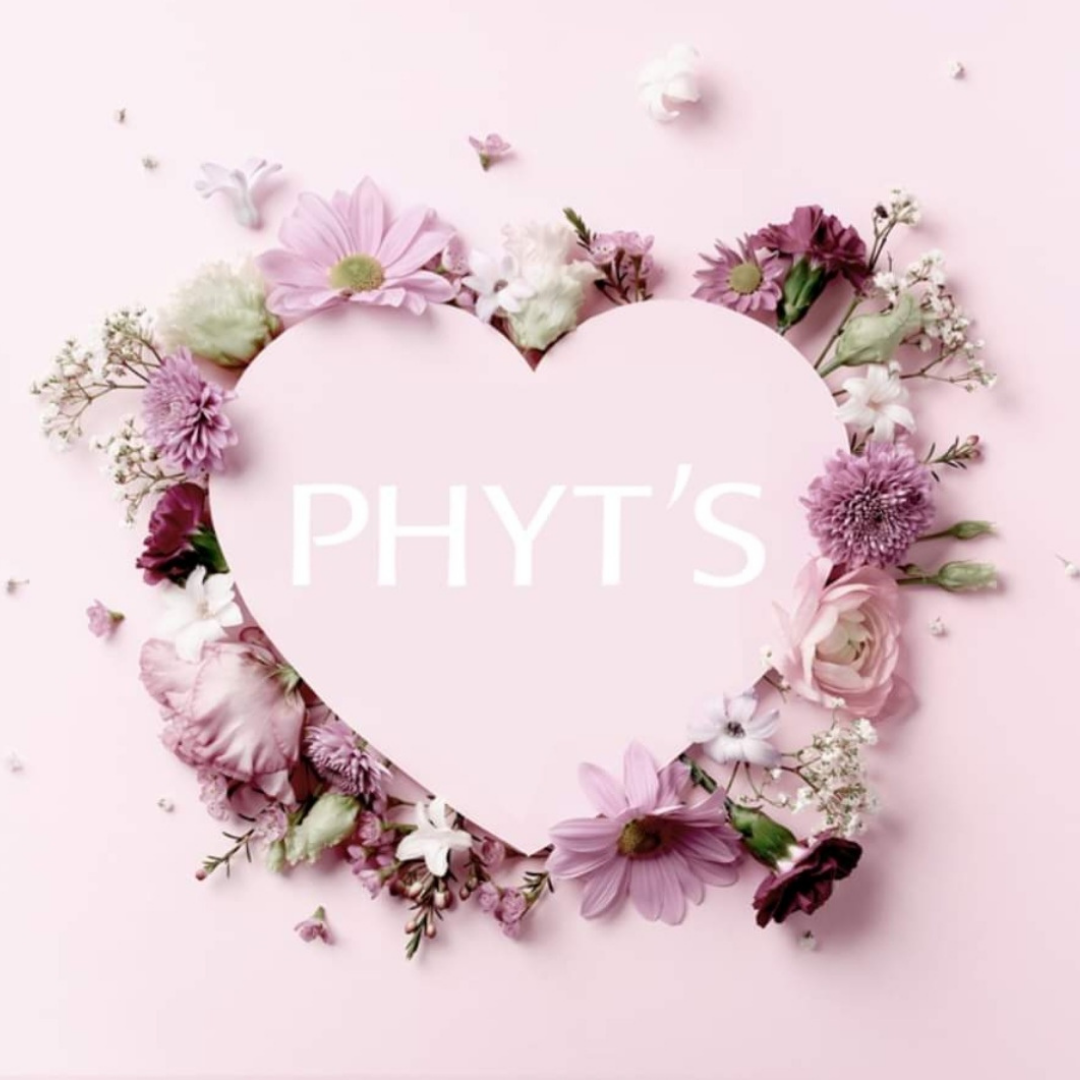 Visuel inspirant en forme de cœur fleuri évoquant la tendresse et la naturalité des soins Phyt’s. Un univers de douceur pour les peaux sensibles.