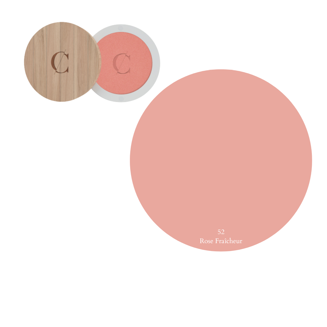 Fard à joues bio teinte Rose Fraîcheur, une formule douce et pigmentée pour illuminer ton teint tout en respectant la sensibilité de ta peau grâce à des ingrédients naturels.