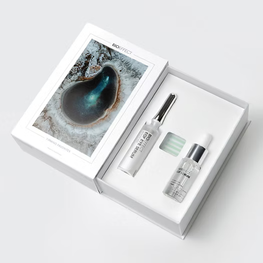 Coffret Bioeffect Favoris Raffermissant regroupant sérum EGF et soin contour des yeux, formulé pour améliorer la fermeté, lisser les rides et revitaliser la peau.