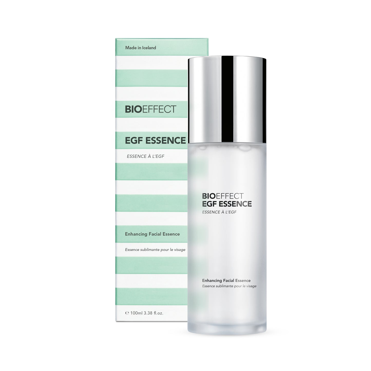 Flacon givré de l'essence EGF Bioeffect de 100 ml avec sa boîte rayée vert menthe, une essence islandaise hydratante sublimatrice pour le visage.