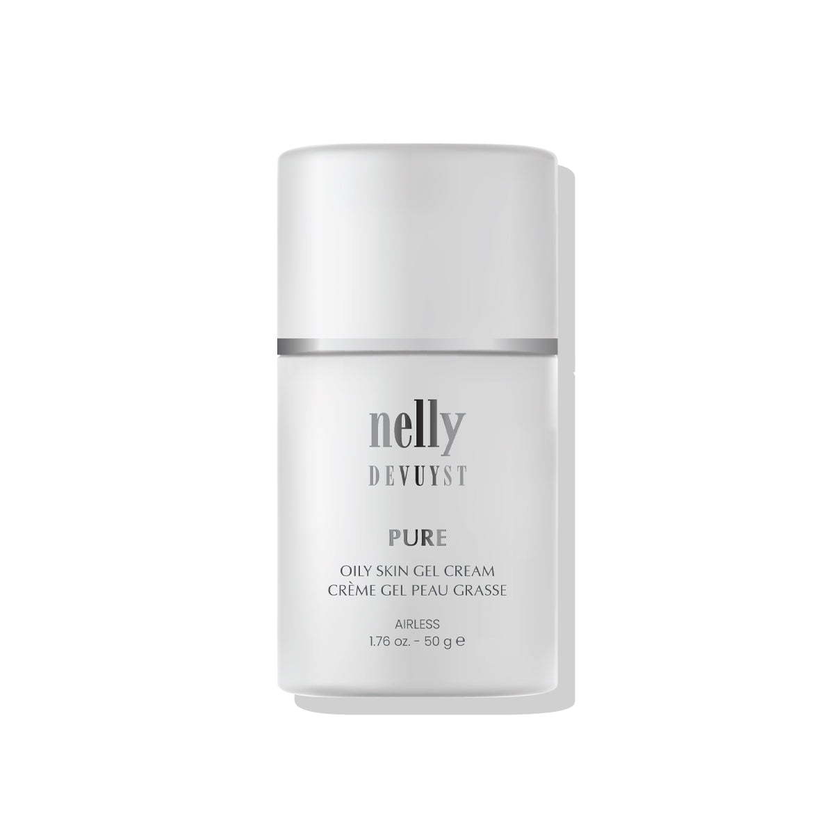 Flacon blanc du Gel Crème Peau Grasse Pure Nelly DeVuyst, soin hydratant non gras qui régule le sébum et affine le grain de peau.