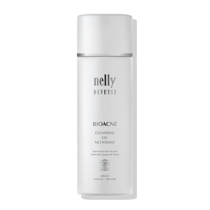 Gel nettoyant Bioacné en format pompe, soin purifiant concu pour les peaux sujettes a l’acne, aide a eliminer les impuretés et a reduire l’excès de sébum.