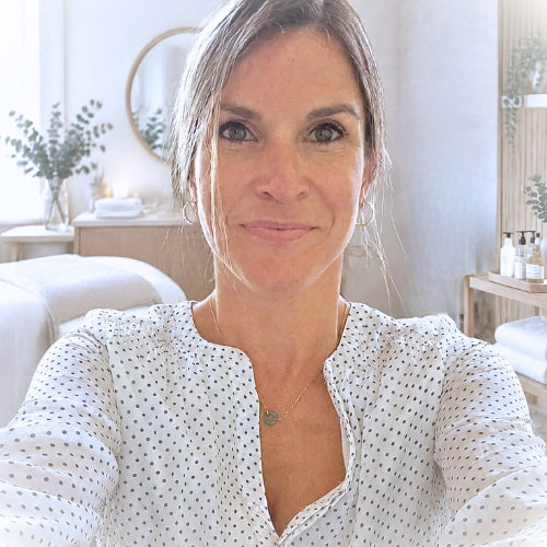 Karine Choquette, esthéticienne, en soin visage depuis 20ans. Travail à l'institut Douceur Corps & Âme, au Lac-Mégantic, en Estrie. 