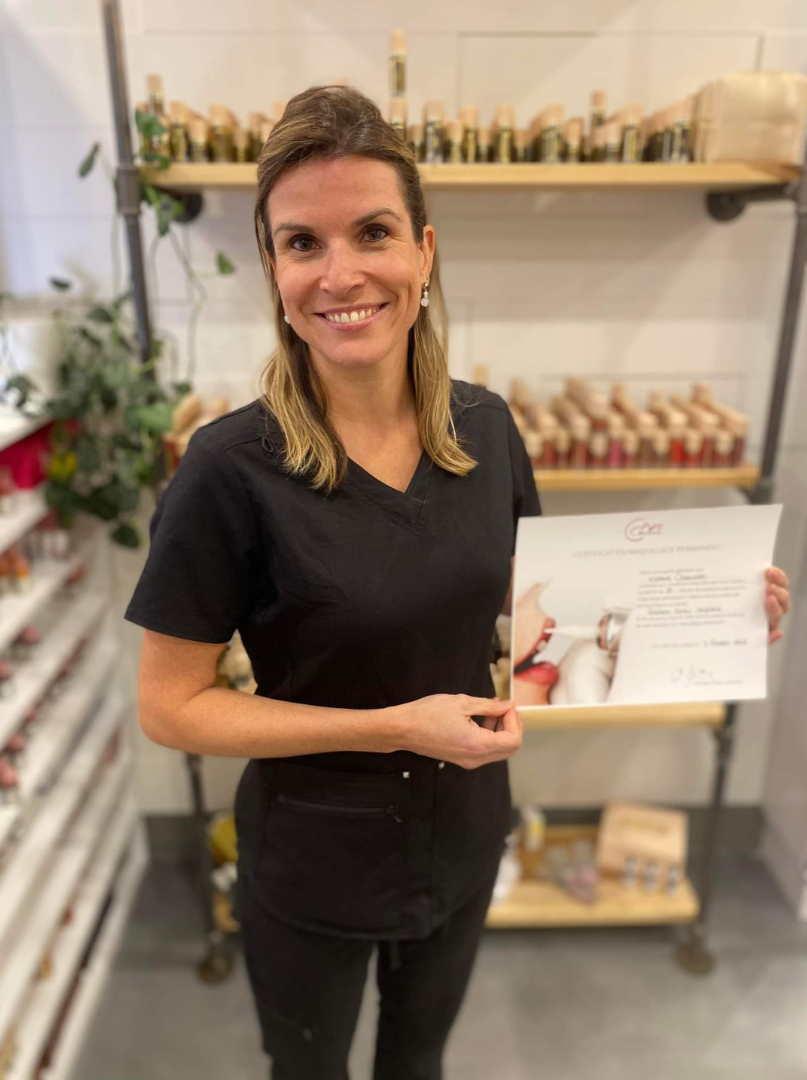 Karine Choquette Naturo Esthéticienne, Technicienne en maquillage permanent et Électrolyste