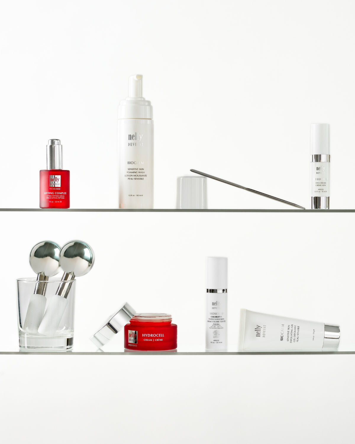 Échantillonnage des produits Nelly Devuyst connu pour leur performance. C'est la nature au service de la science.