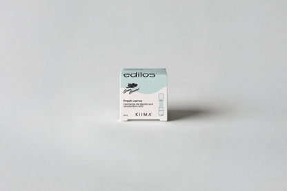 Recharge de déodorant naturel Kiima Édilos Verve, offrant une protection efficace avec une fragrance végétale fraîche et énergisante, inspirée de la vitalité et de la nature.