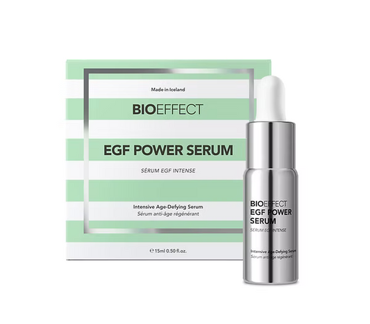 Présentation du sérum EGF Power de BIOEFFECT en format 15 ml sur fond blanc épuré, soulignant la pureté et l’innovation de ce soin anti-âge islandais.