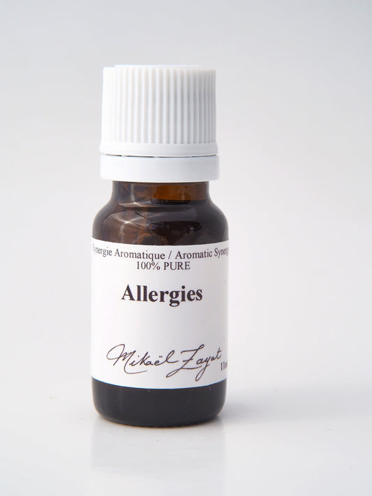 Flacon de synergie aromatique naturelle Anti-Allergies de Mikaël Zayat, 100 % pure et efficace pour apaiser les symptômes d’allergies saisonnières et respiratoires.